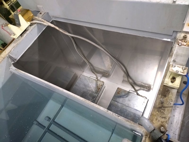 生産を止めないために。2日で復旧した洗浄装置の緊急修繕